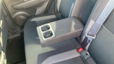 Nissan Qashqai 1.3 DiG-T 160 N-Connecta 5dr Petrol Hatchback